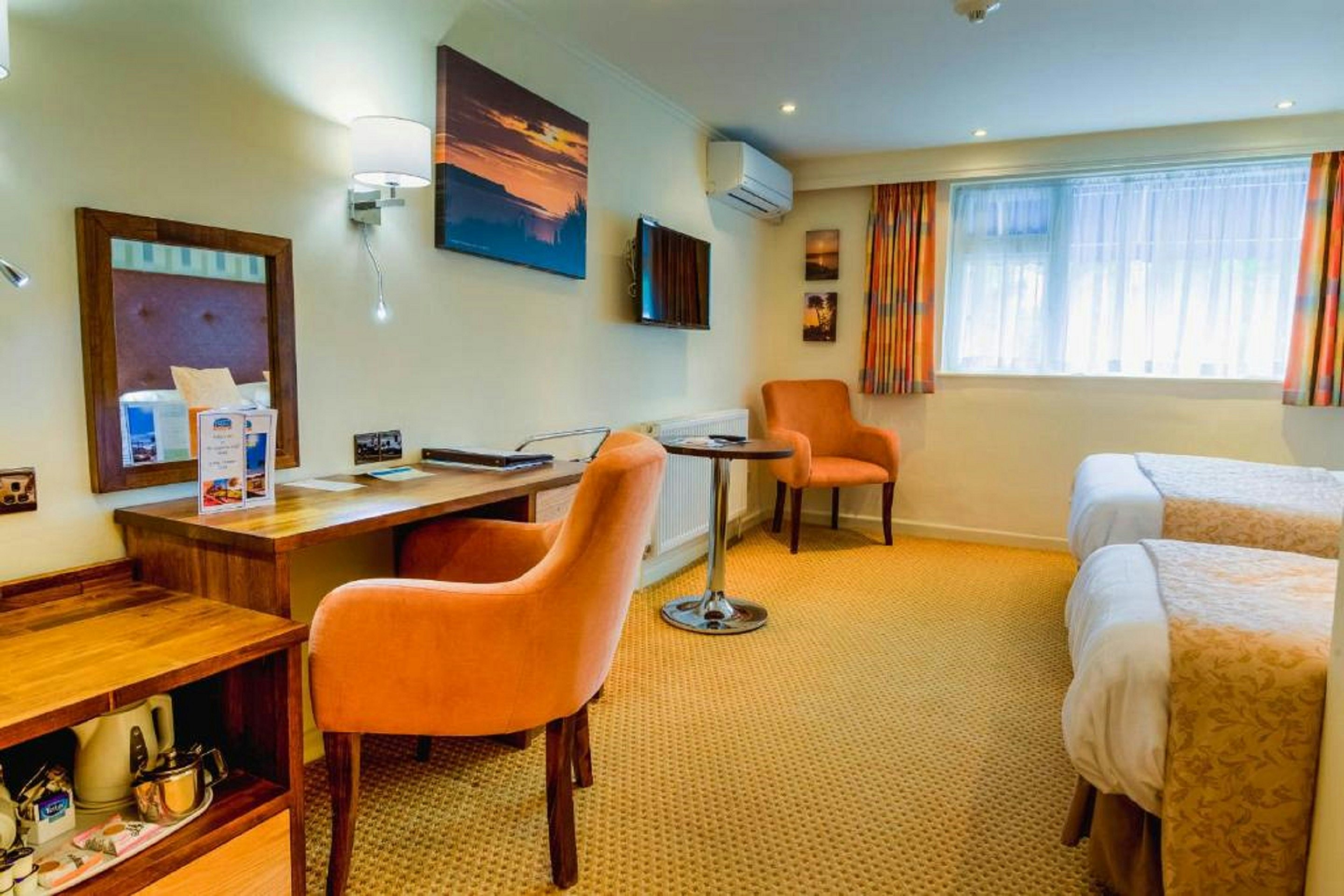Langstone Cliff Hotel 54/80