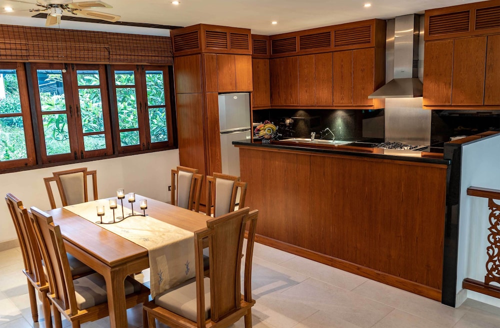 Kamala Beach Estate 31/50