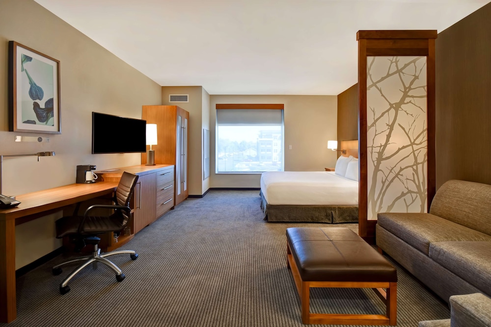 Hyatt Place Huntsville 32/53