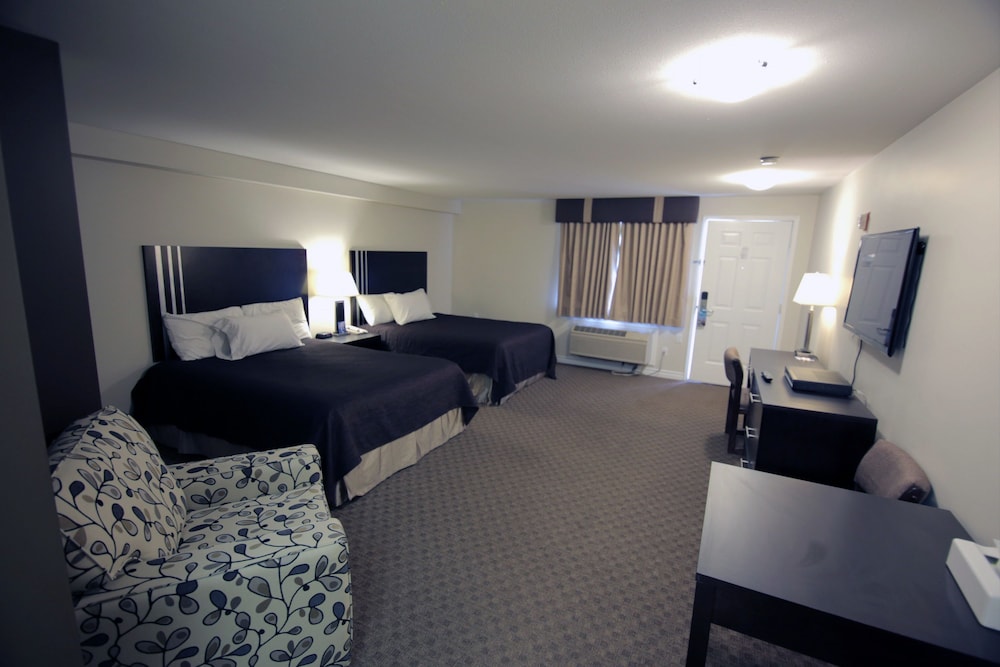 Travelodge By Wyndham Kamloops Mountview 50/69