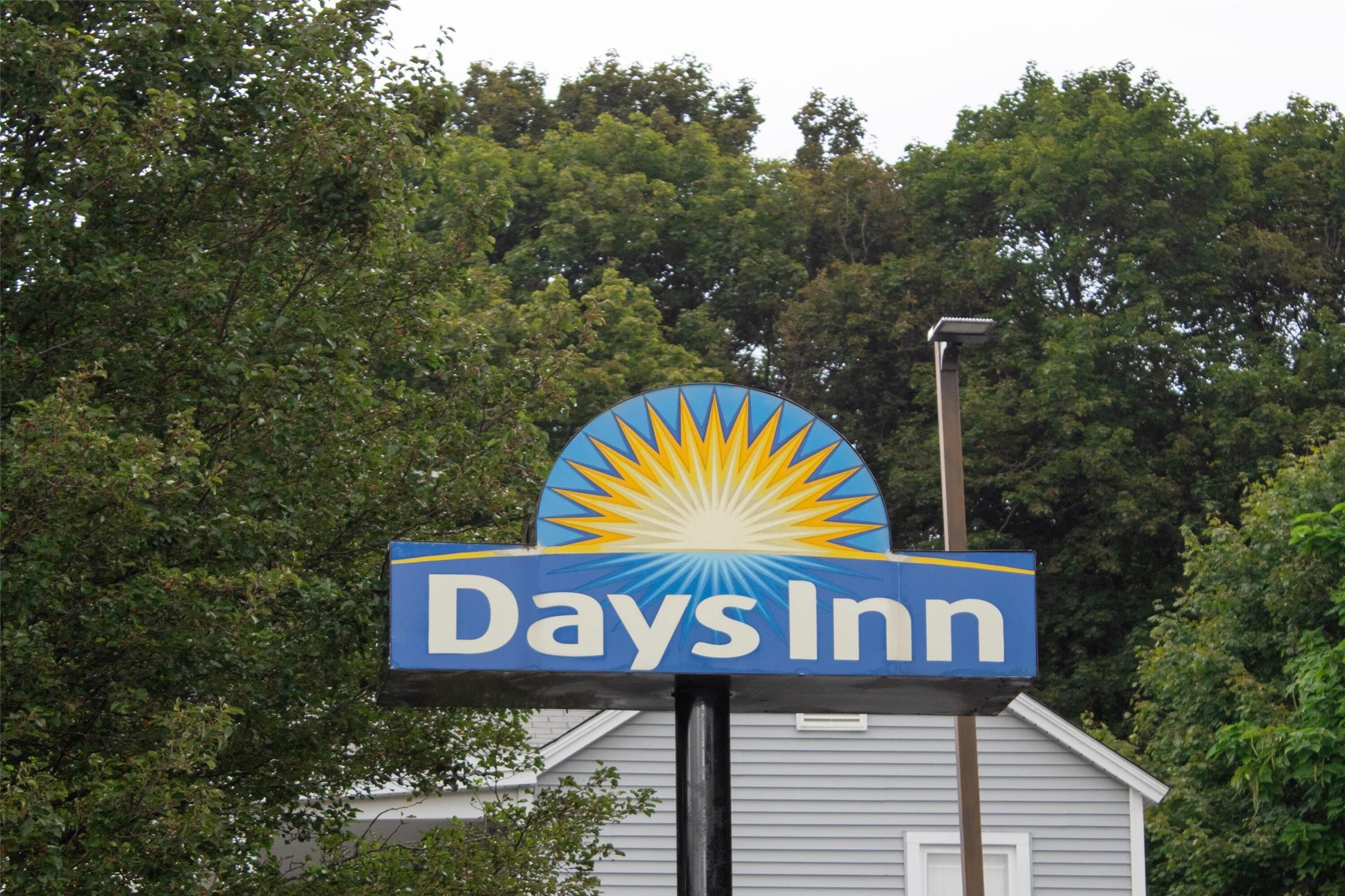 Days Inn by Wyndham Torrington 7/17