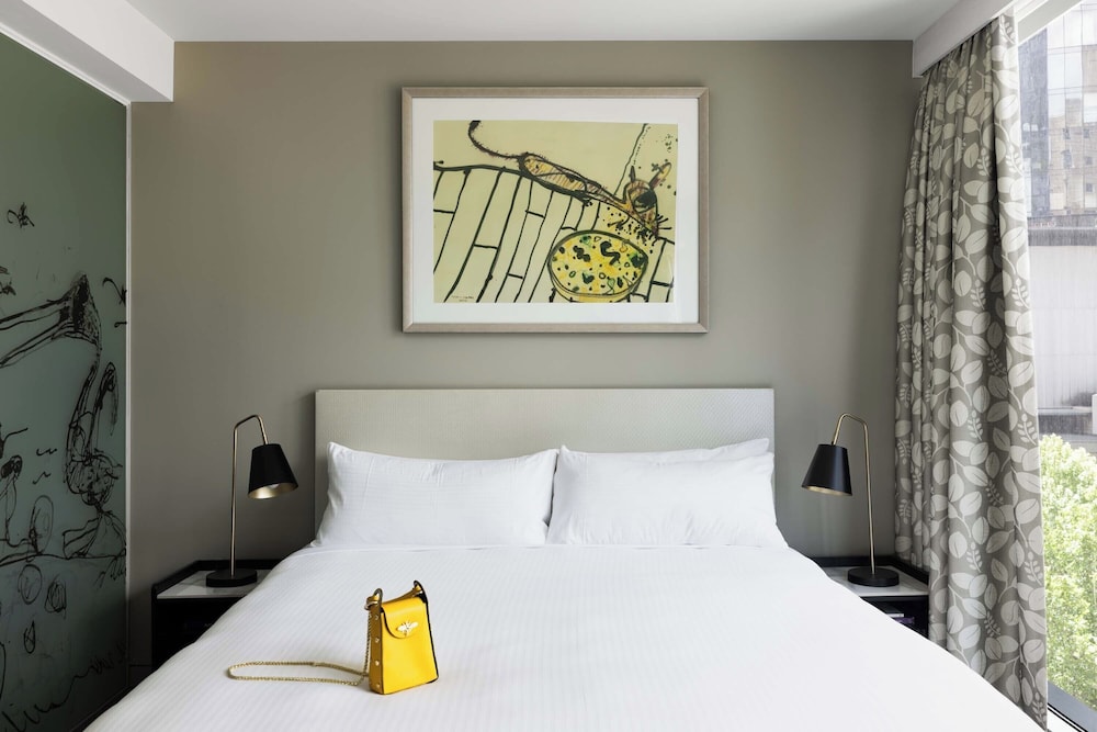 1 BEDROOM, DELUXE, SUITE
