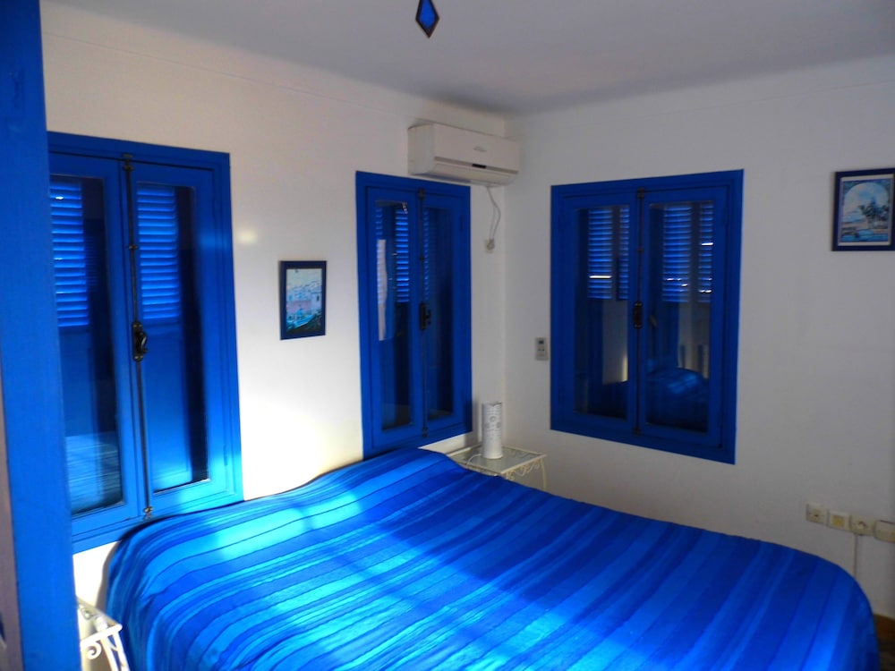 RIAD A LA BELLE ETOILE 24/83