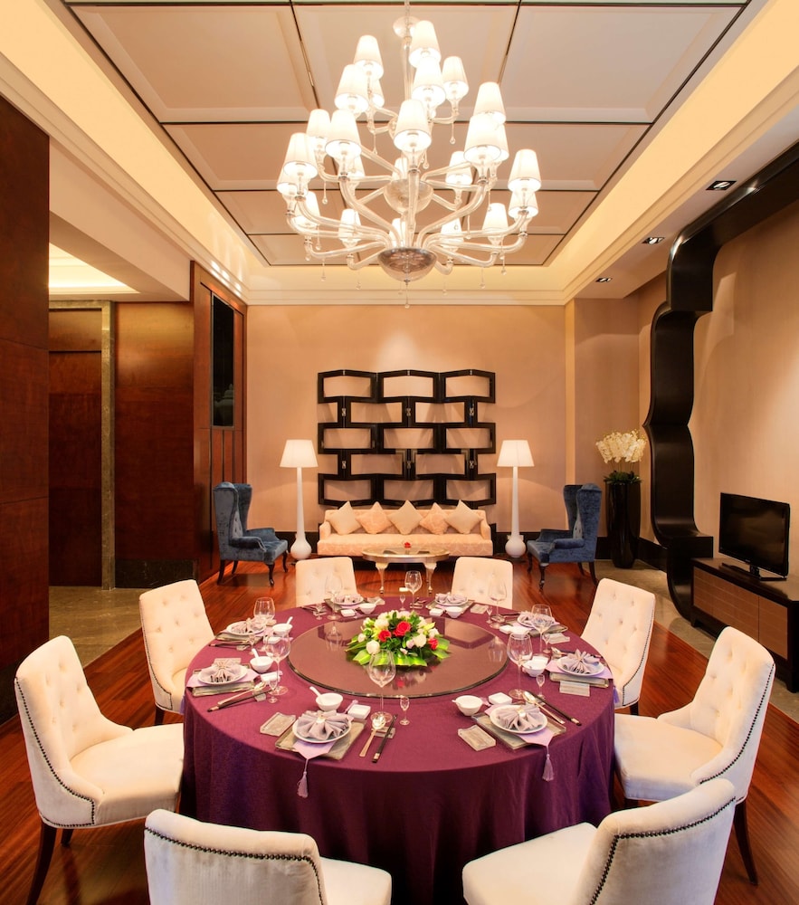 Radisson Blu Plaza Chongqing 33/50