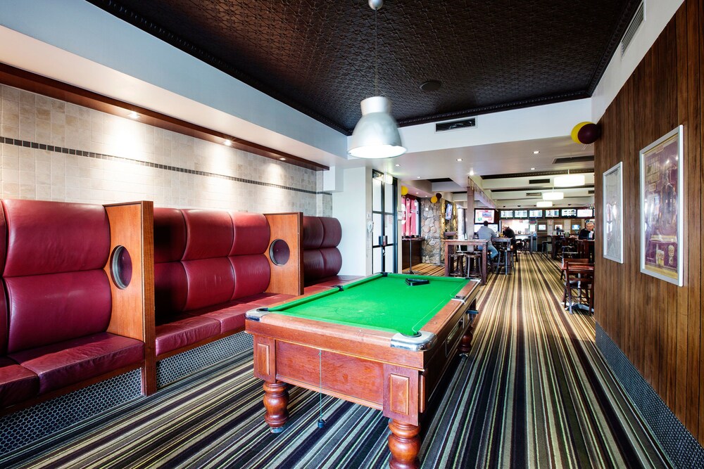Nightcap at Federal Hotel Toowoomba 43/62