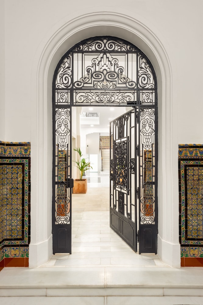 Casa Sevilla 1920 Suites by Epoca 5/50