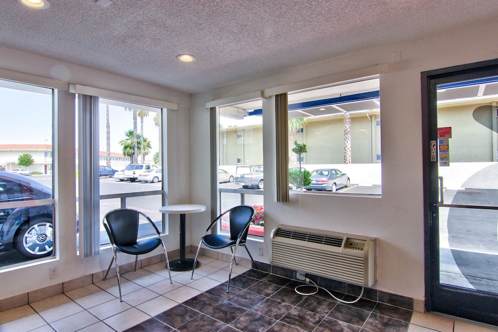 Motel6 West Sacramento, CA 42/60