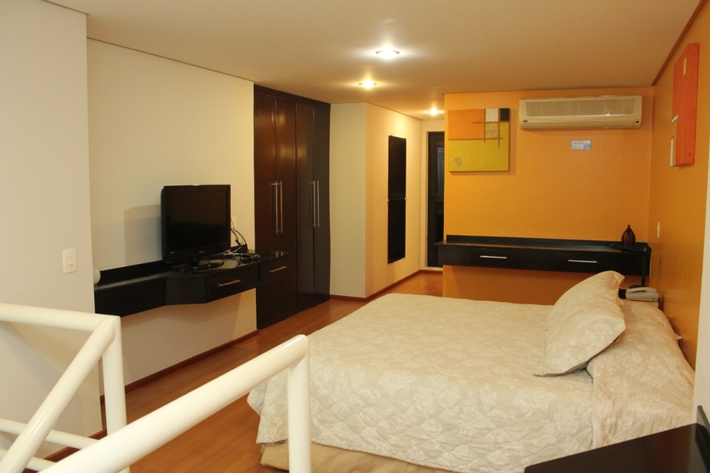 Bahamas Suite Hotel 19/29