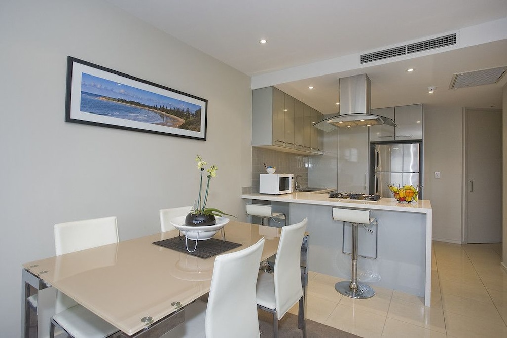 7 Bell Street Apartments 45/50
