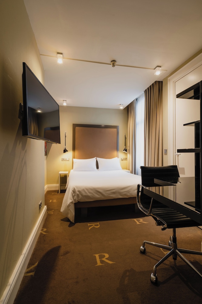 غرفة بسرير كوين، Hotel Roemer 2/6