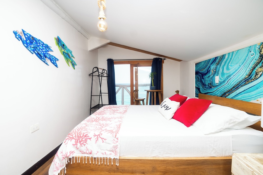 Cristal Blue Baru Hotel 5/50