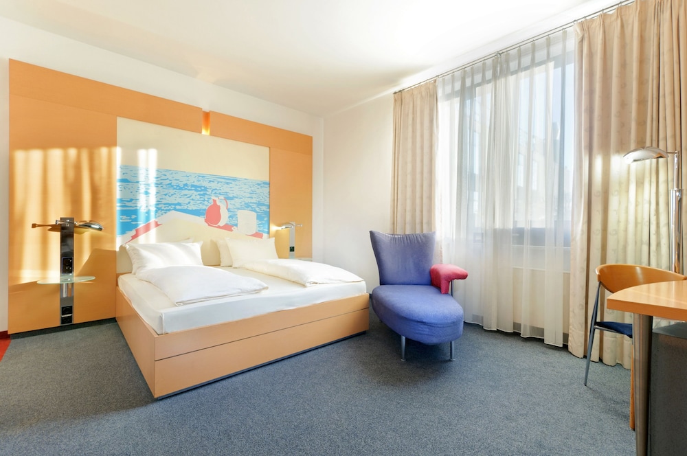 FOUR POINTS FLEX by Sheraton Ratingen Dusseldorf Airport 12/71