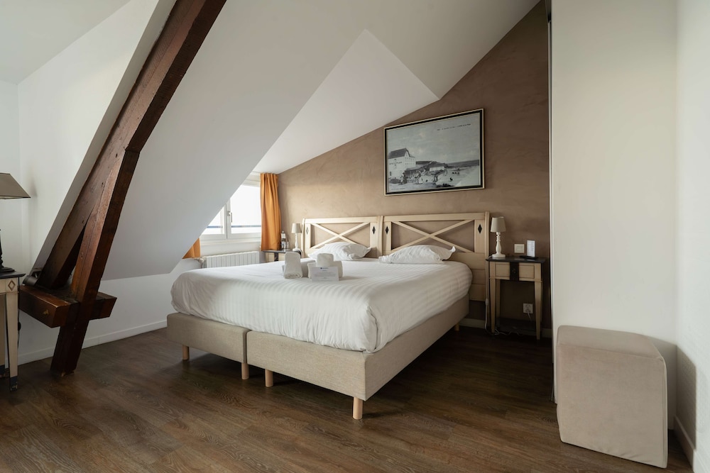 غرفة سوبيريور بسرير كينج بإطلالة على البحر مع سرير إضافي، Best Western Hotel De La Plage 8/10