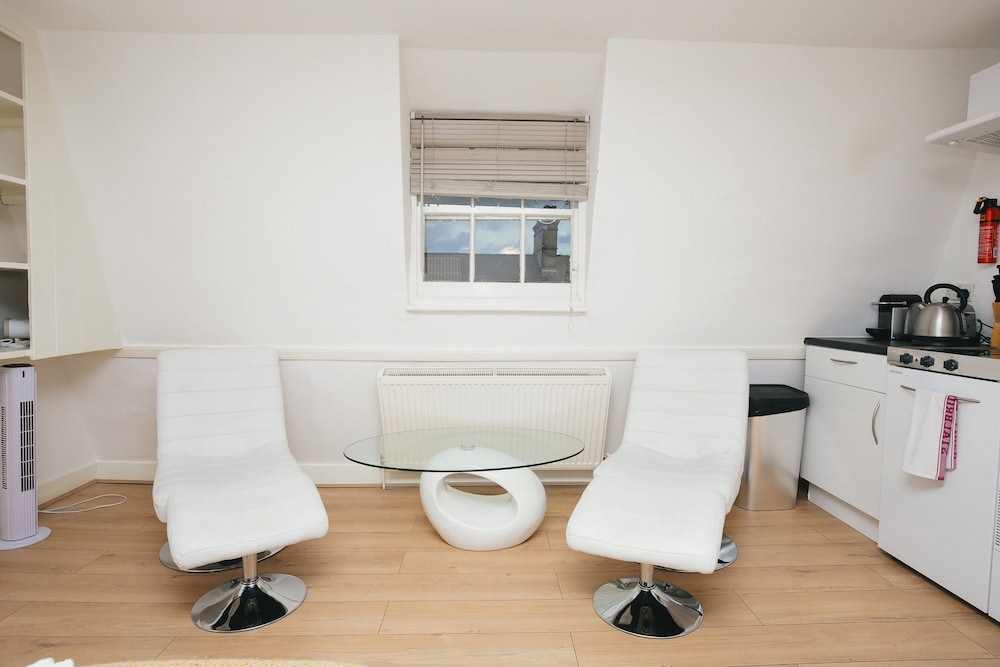 Cambridge City Studios (Peymans) 38/63