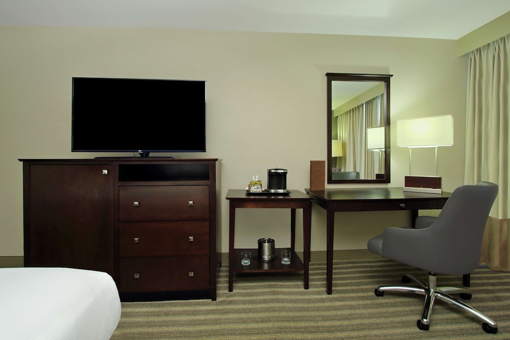 DoubleTree by Hilton Hotel Newark Ohio 60/65