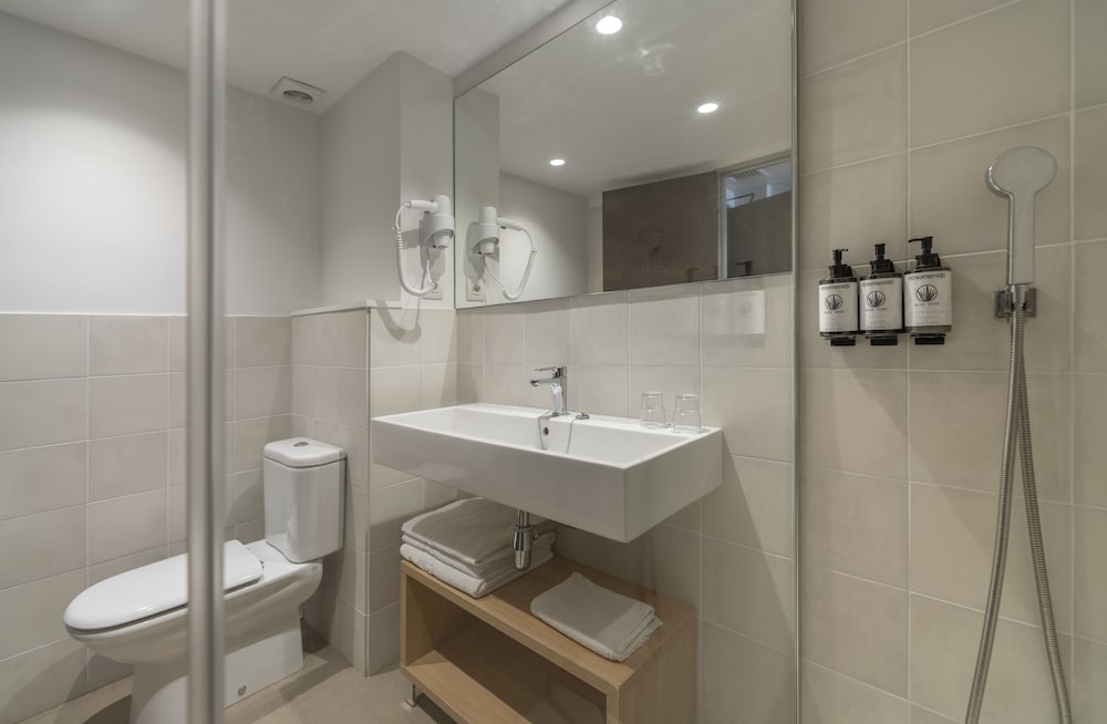 Aqua Hotel Bertran - Adults Only 77/78
