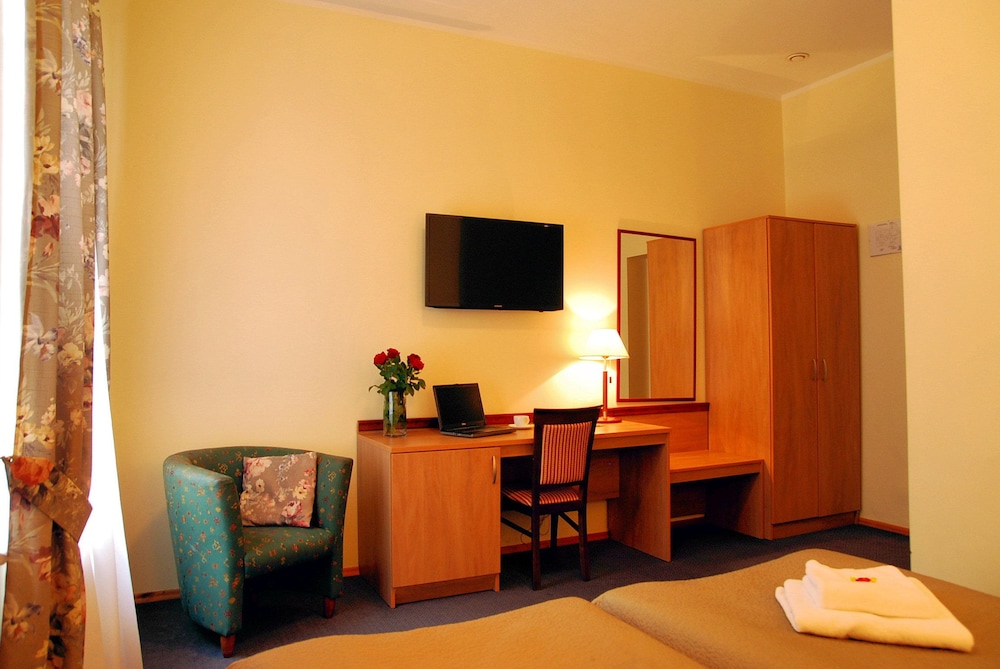 City Gate Hotel 41/49