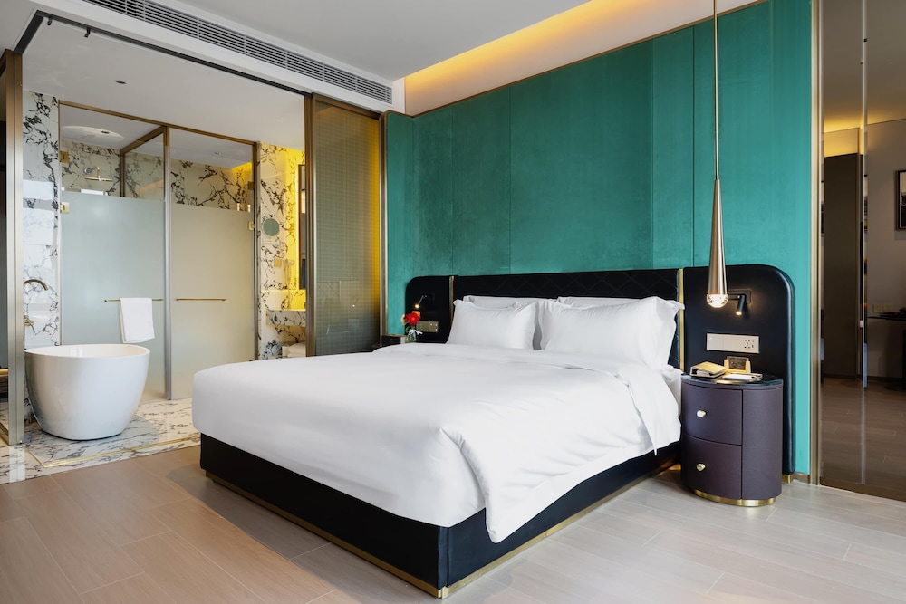 Days Hotel by Wyndham Shantou Longhu 22/43