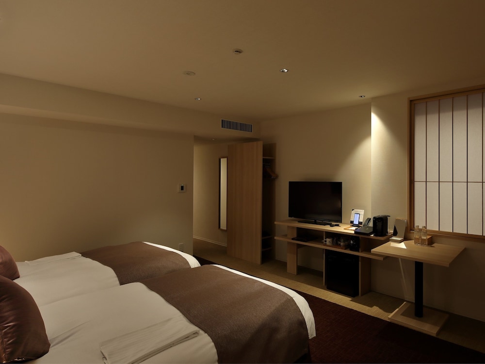 Hotel Vista Premio Kyoto Nagomitei 20/65