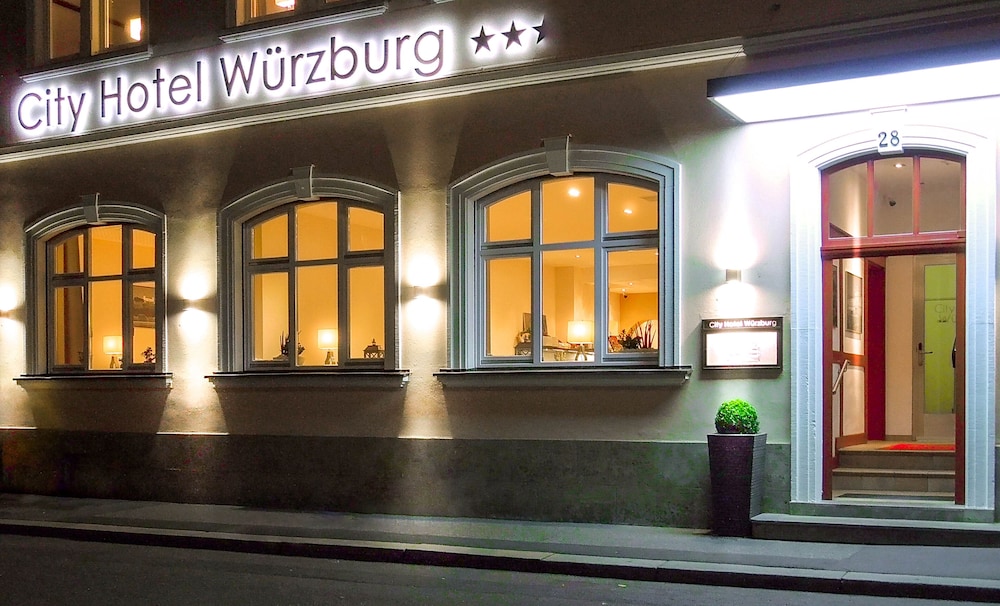 City Hotel Würzburg 1/48