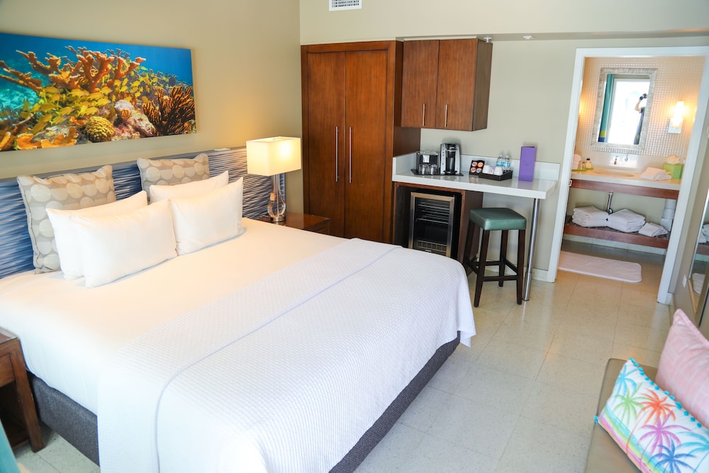 Orchid Key Inn 33/67