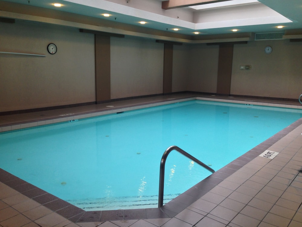 Executive Hotel Vancouver Airport 5/68