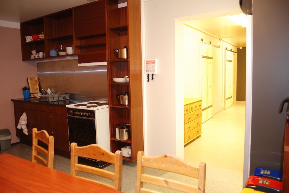 Tehusi Hostel 13/50