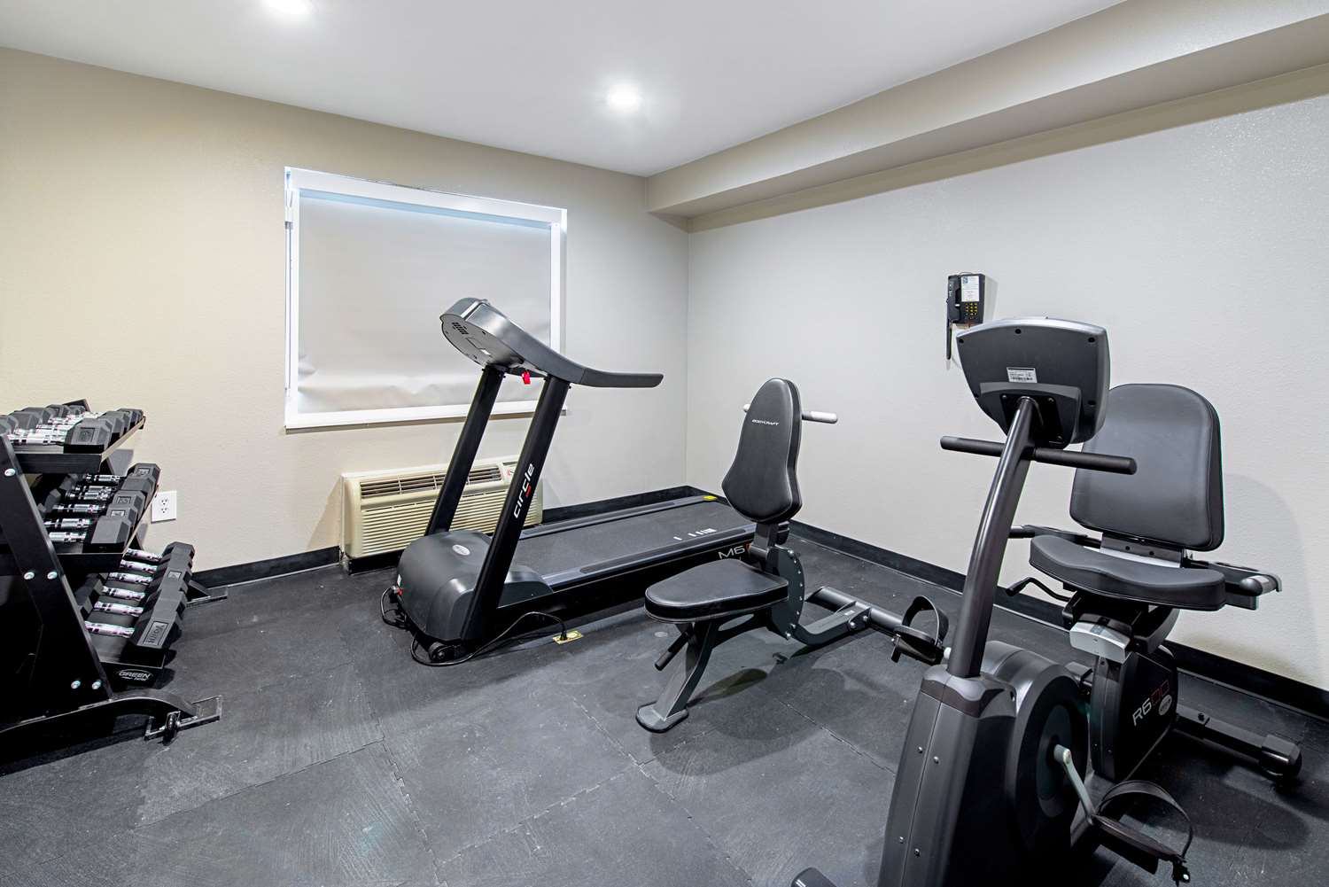 Quality Inn Mishawaka - South Bend 16/27