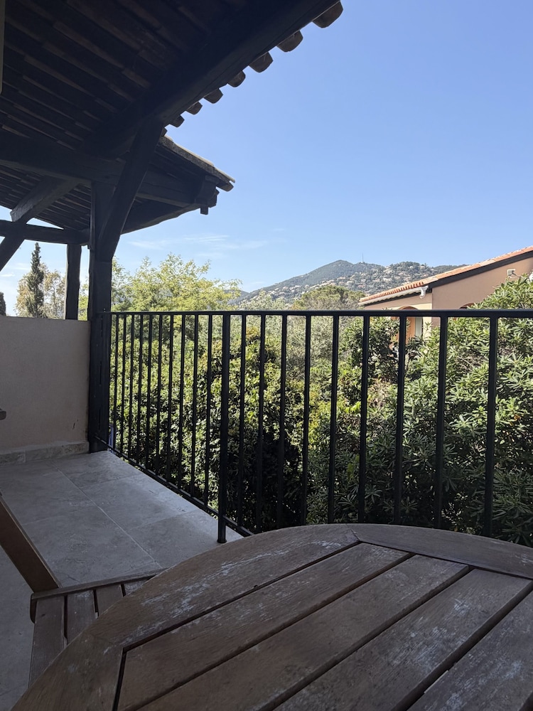 Le Patio 42/49