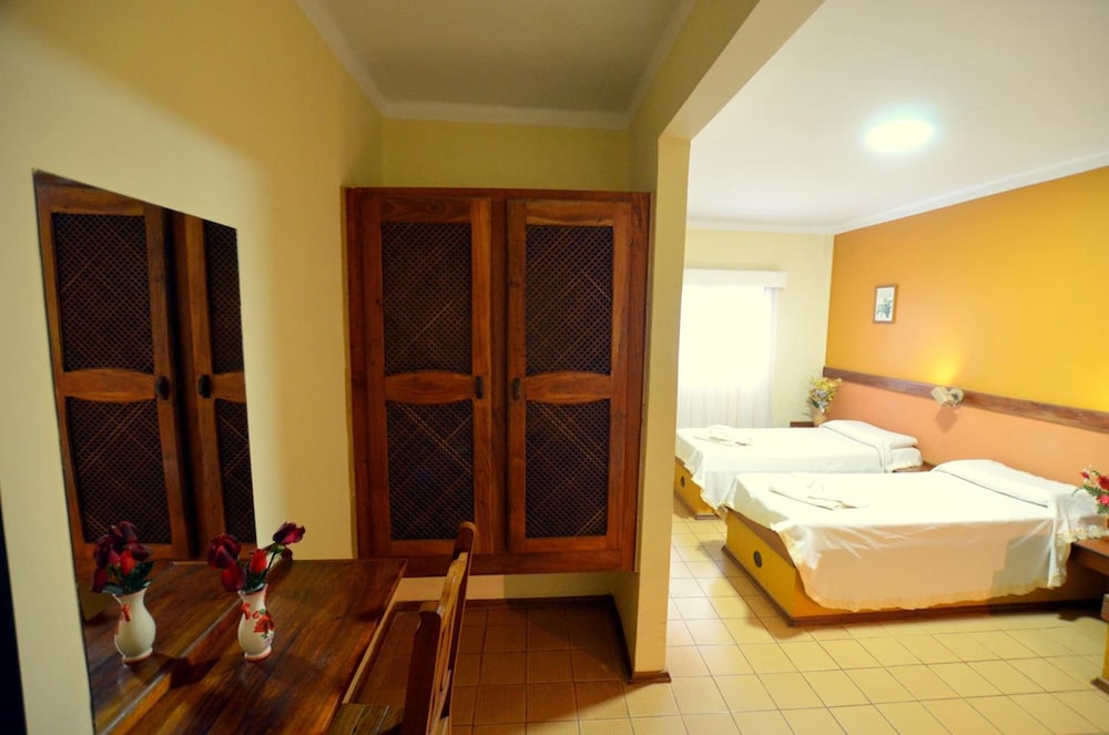 HOSTERIA CASA BLANCA IGUAZU 17/35