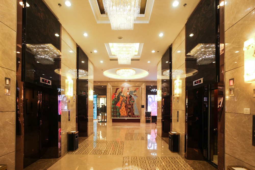 Inner Mongolia Grand Hotel 3/64