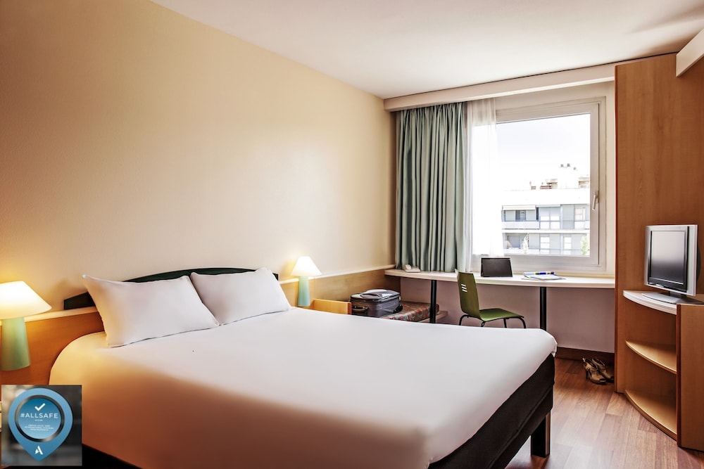 IBIS BARCELONA MOLINS DE REI 13/67
