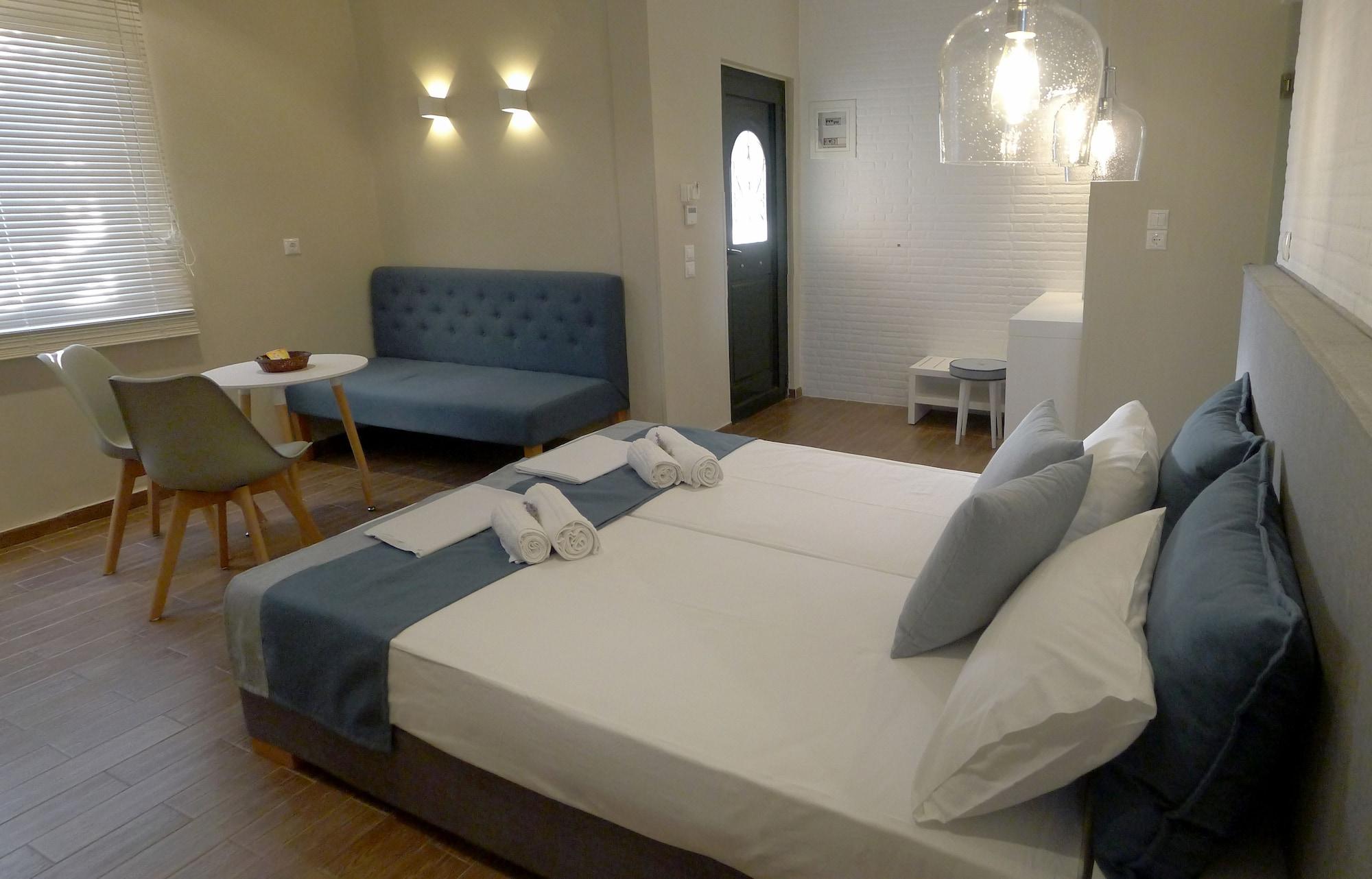 Ampoulos Rooms & Apartments 32/50