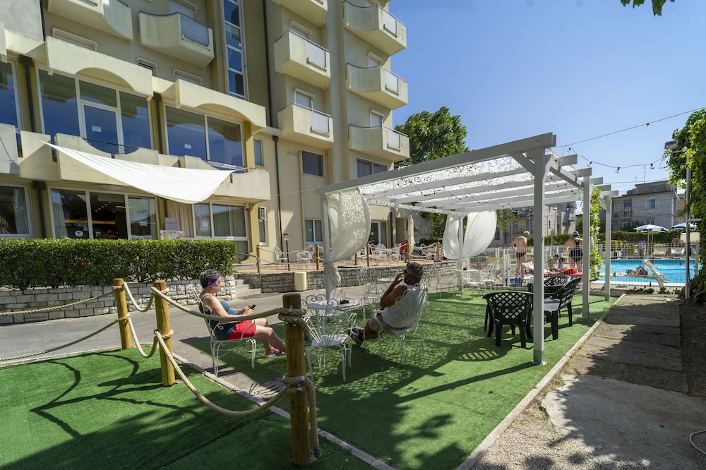 Hotel Oceanic 27/38