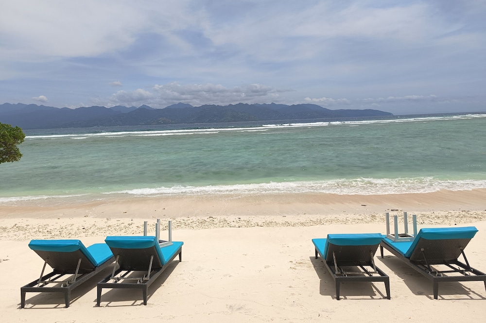 The Trawangan Resort 73/77