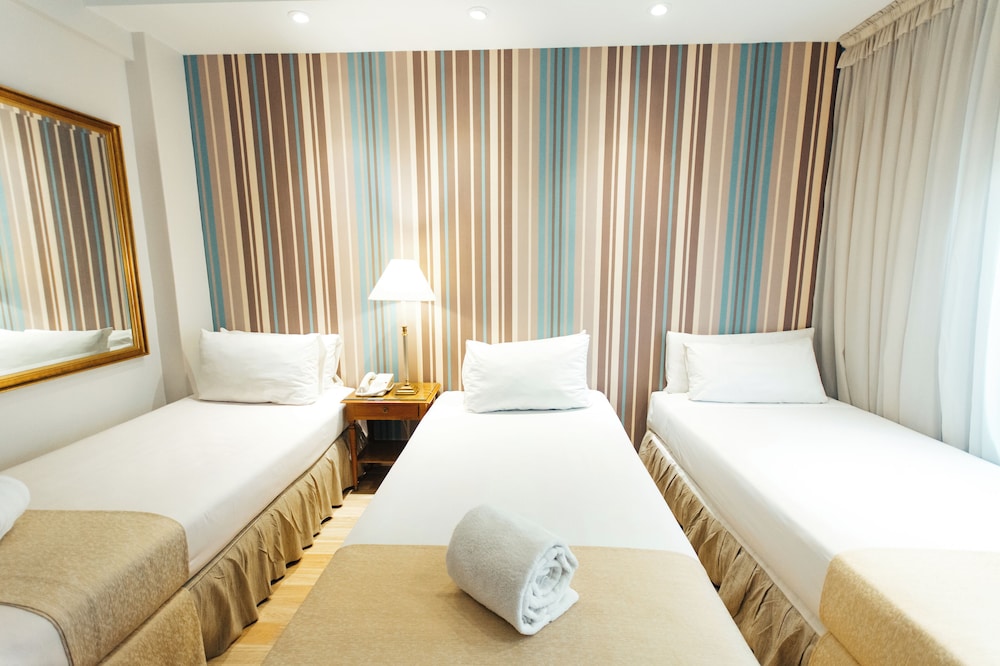 DORA HOTEL BUENOS AIRES 32/61