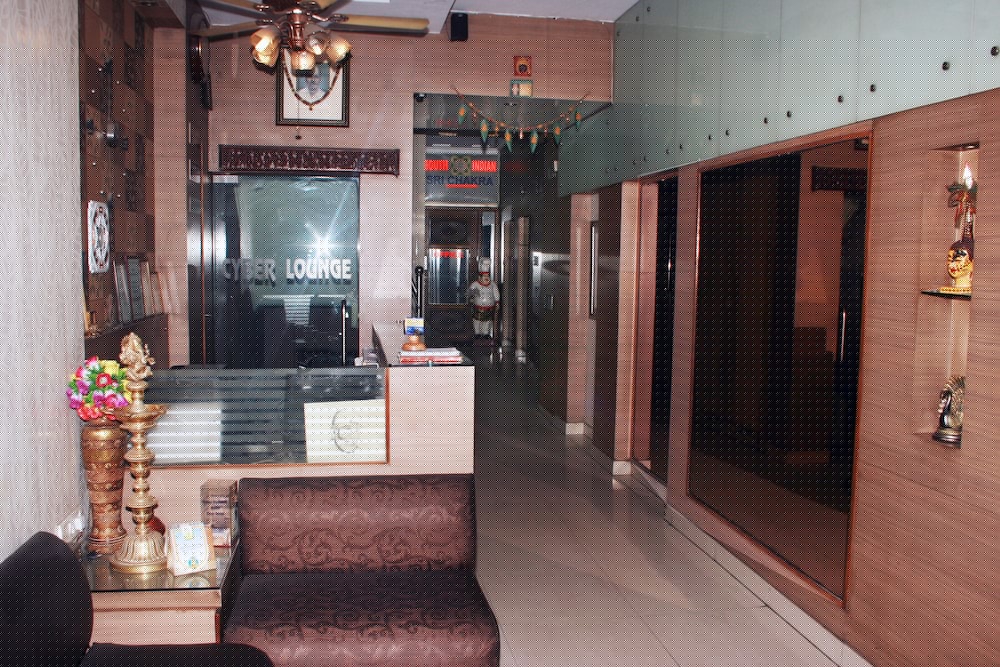 South Indian Hotel 10/64