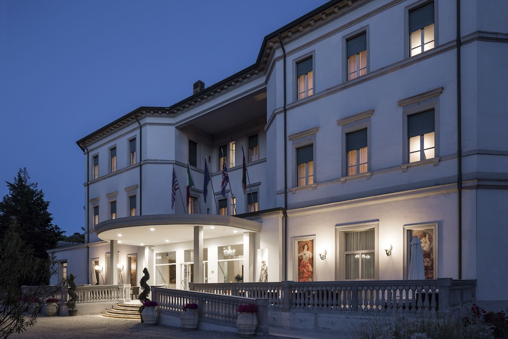 Grand Hotel Terme 8/69