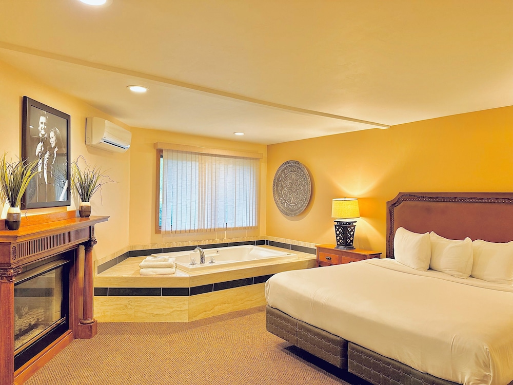 Luxury, Suite, King Bed, Sofa