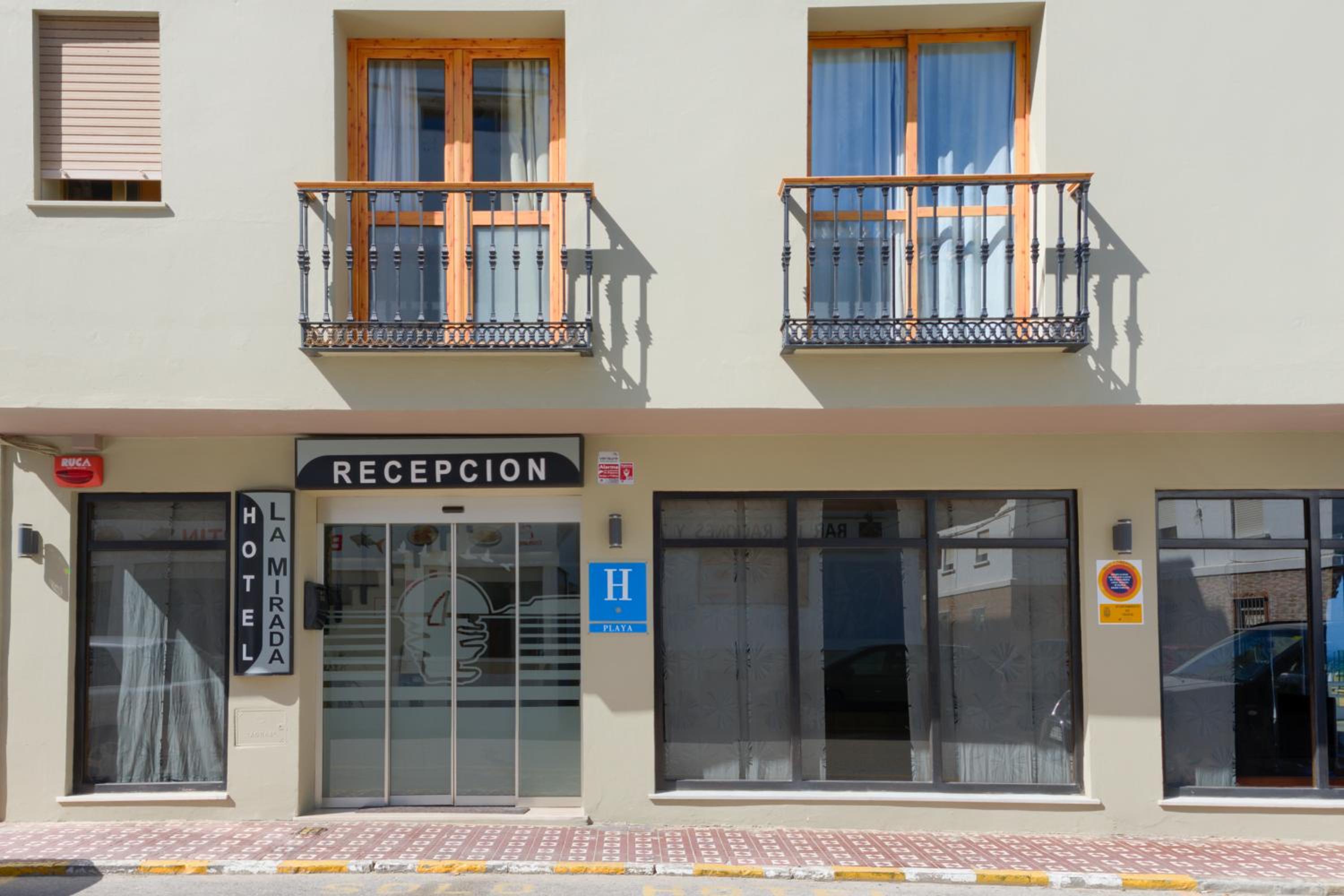 Hotel La Mirada 2/57
