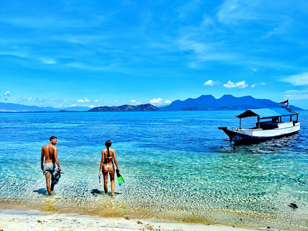 Coconut Garden Beach Resort 43/47