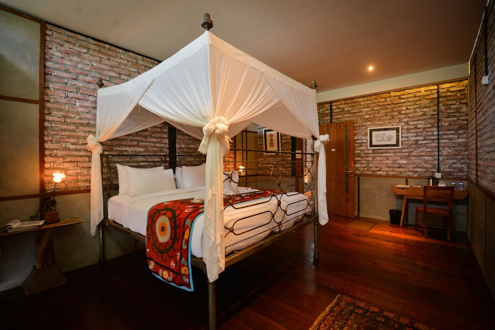Taman Nauli Bed & Breakfast 3/21