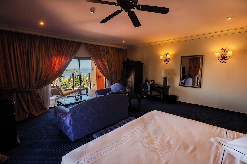 Europe Villa Cortes 24/83