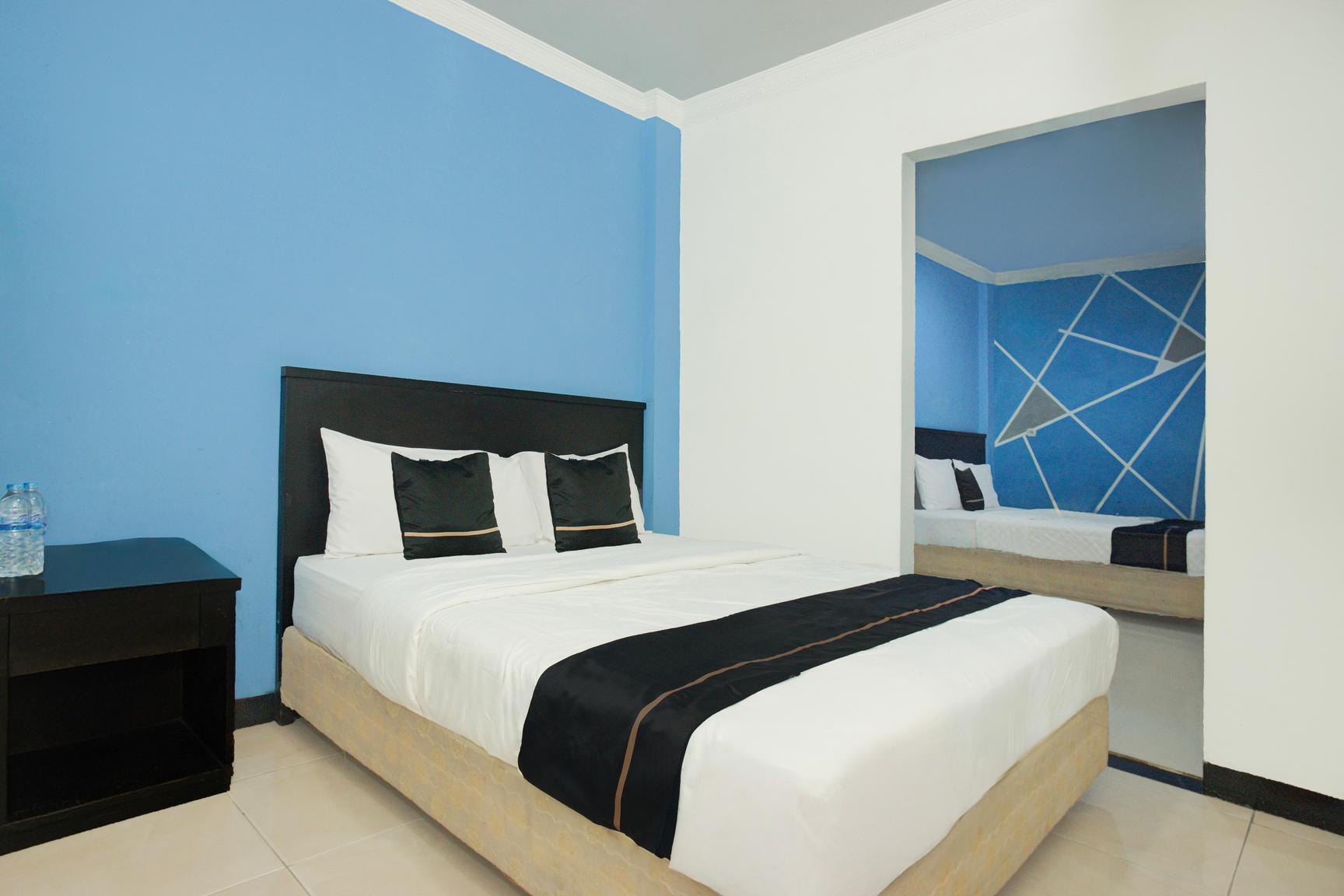 Indonesia, Deluxe, Double Bed