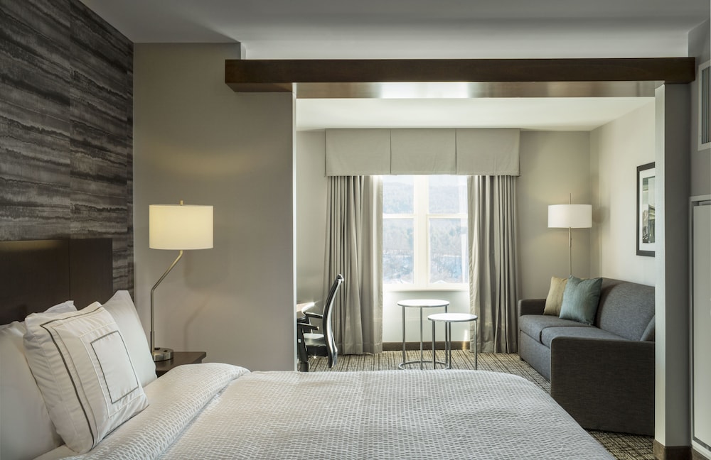 Fairfield Inn Suites Waterbury Stowe 10/31
