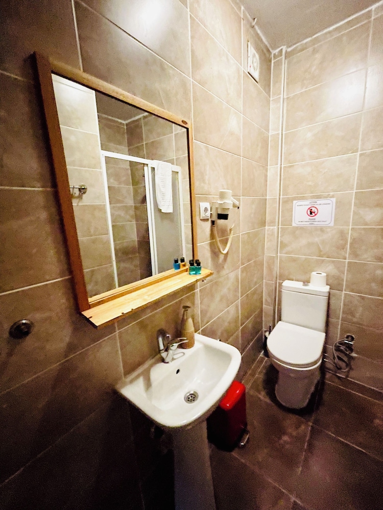 Puffin Suite 34/35