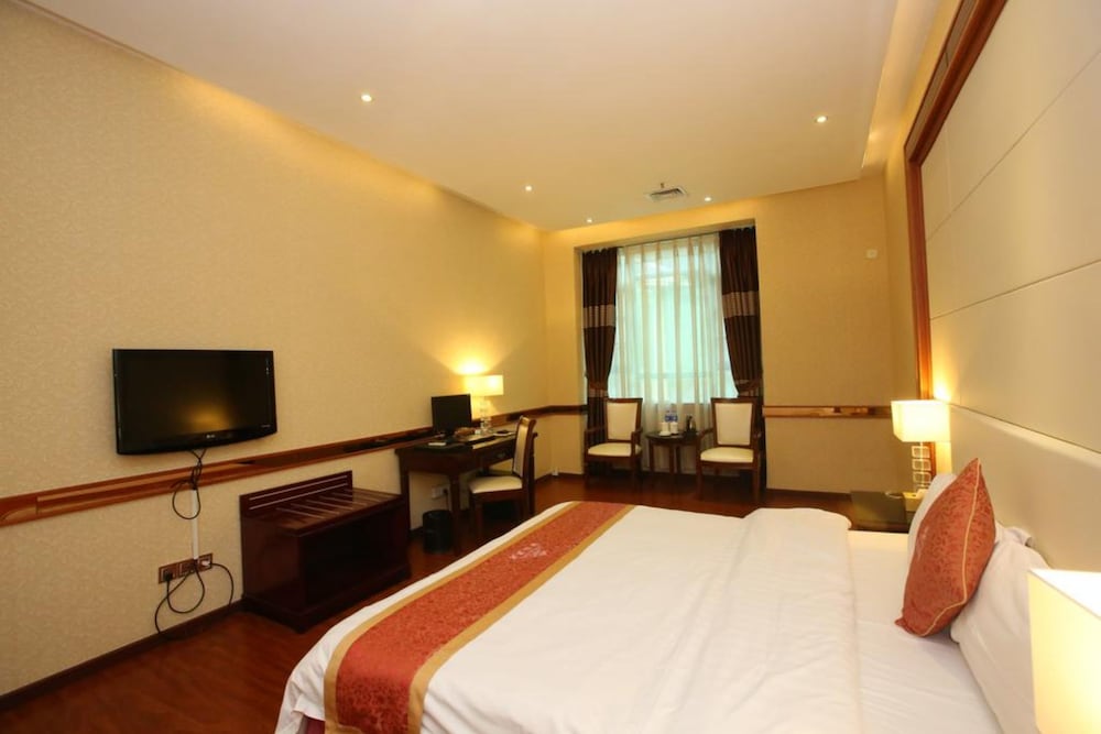Grand Villa Hotel 18/39