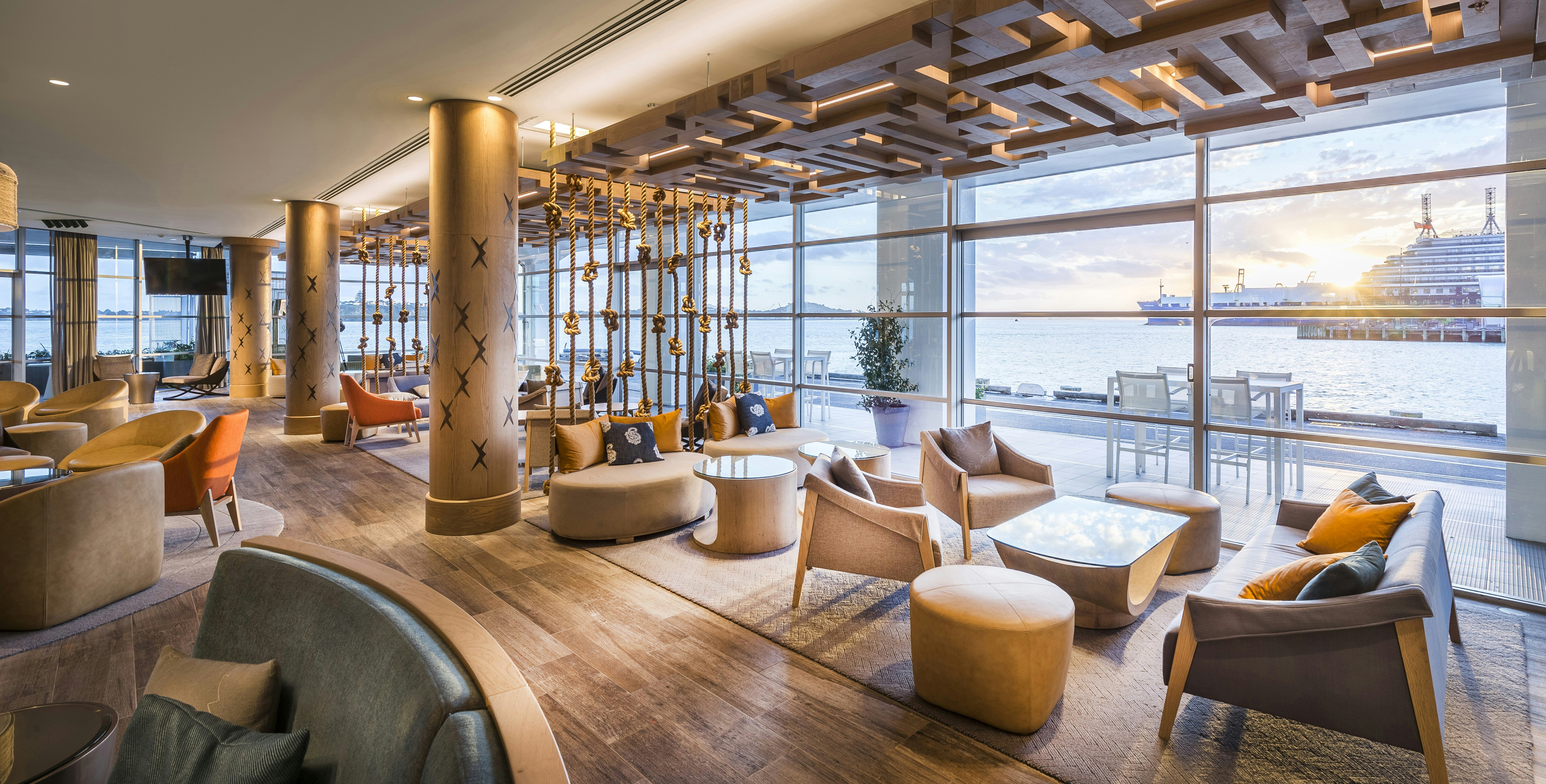Hilton Auckland 45/78