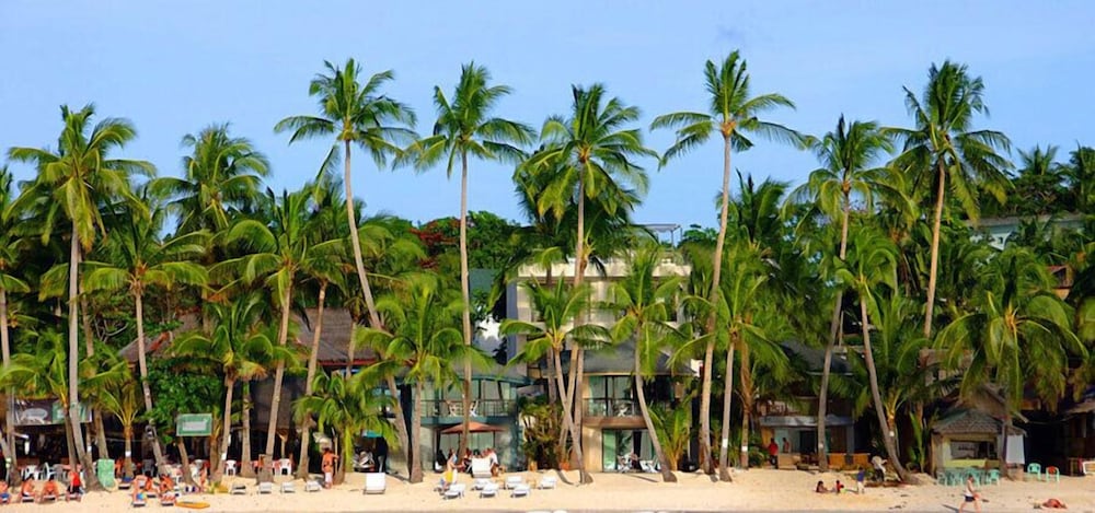 Boracay Beach Houses 42/50