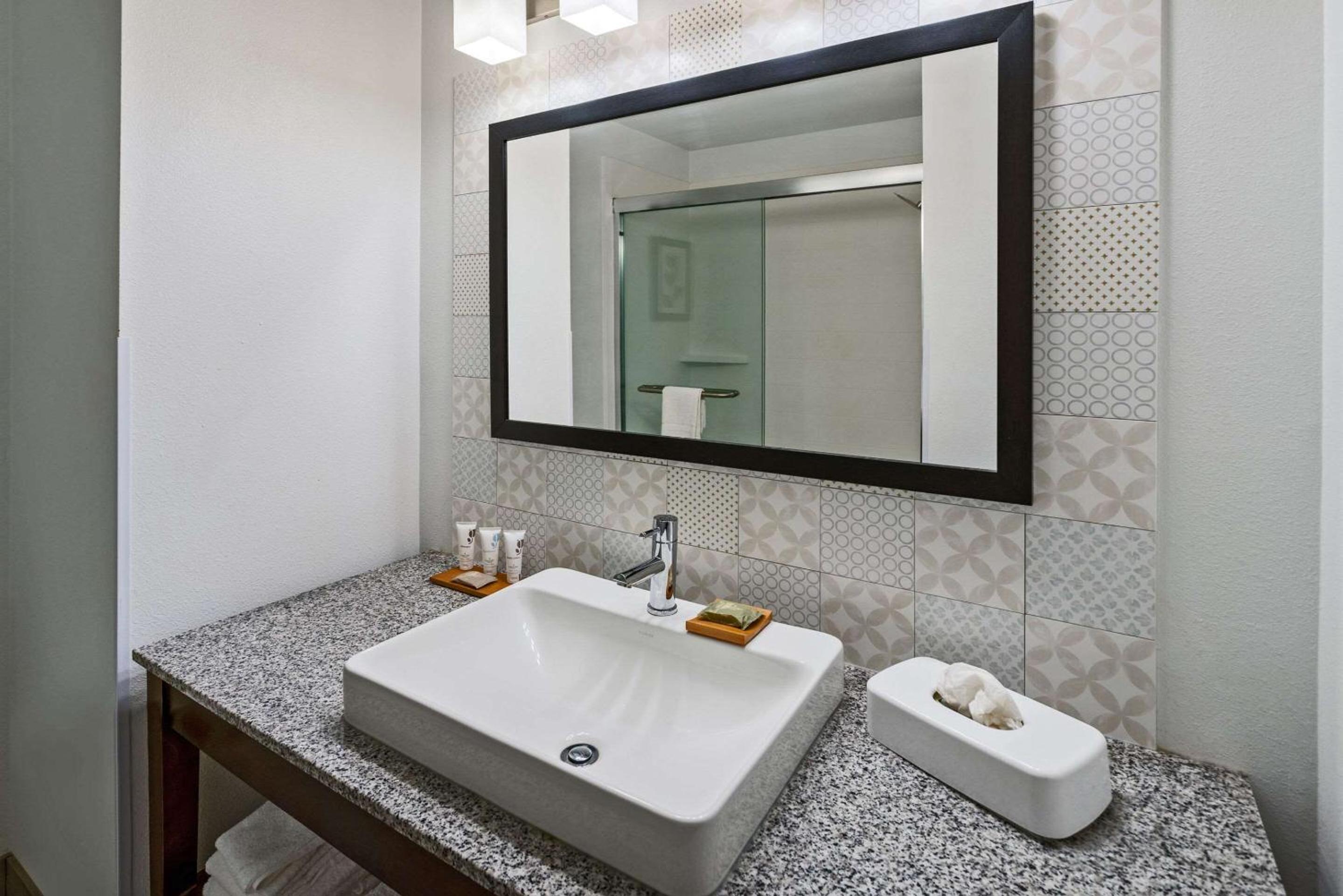 Interior, Suite, King Bed, Sofa, Accessible